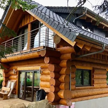 Naturstammhaus Und Appartements Zum Brockenbaecker Tanne Exterior photo