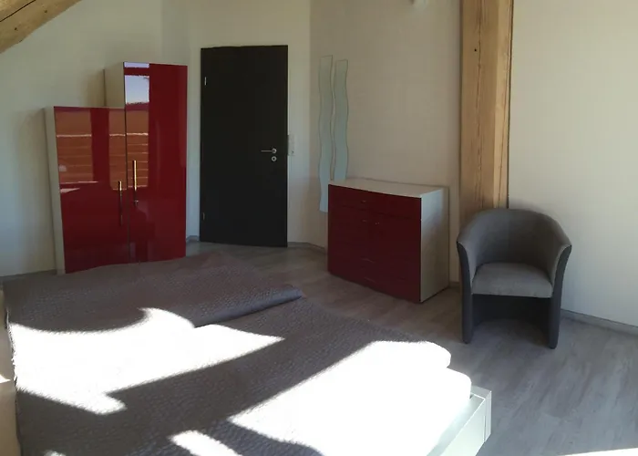 Naturstammhaus und Appartements Zum Brockenbaecker