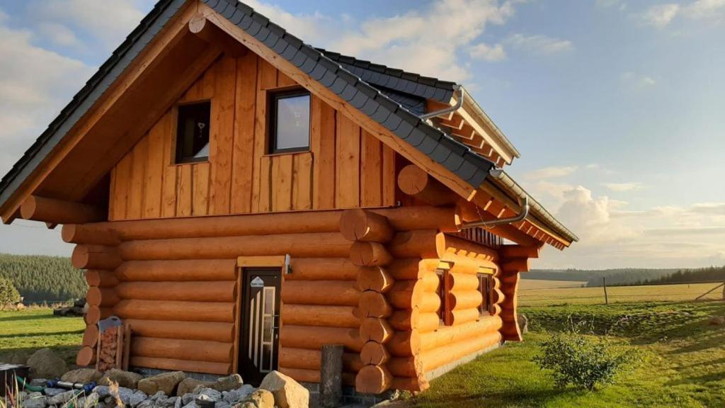 Naturstammhaus Und Zum Brockenbaecker * Tanne